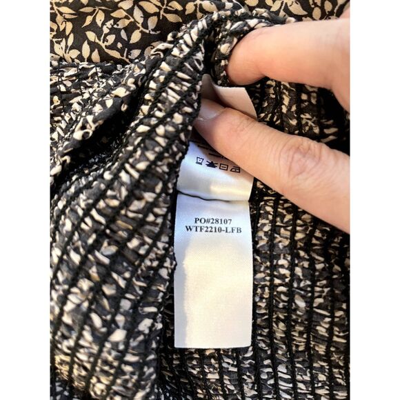 Womens Faherty Beatrice Smocked Top in Leaf Batik Size M - Picture 4 of 7